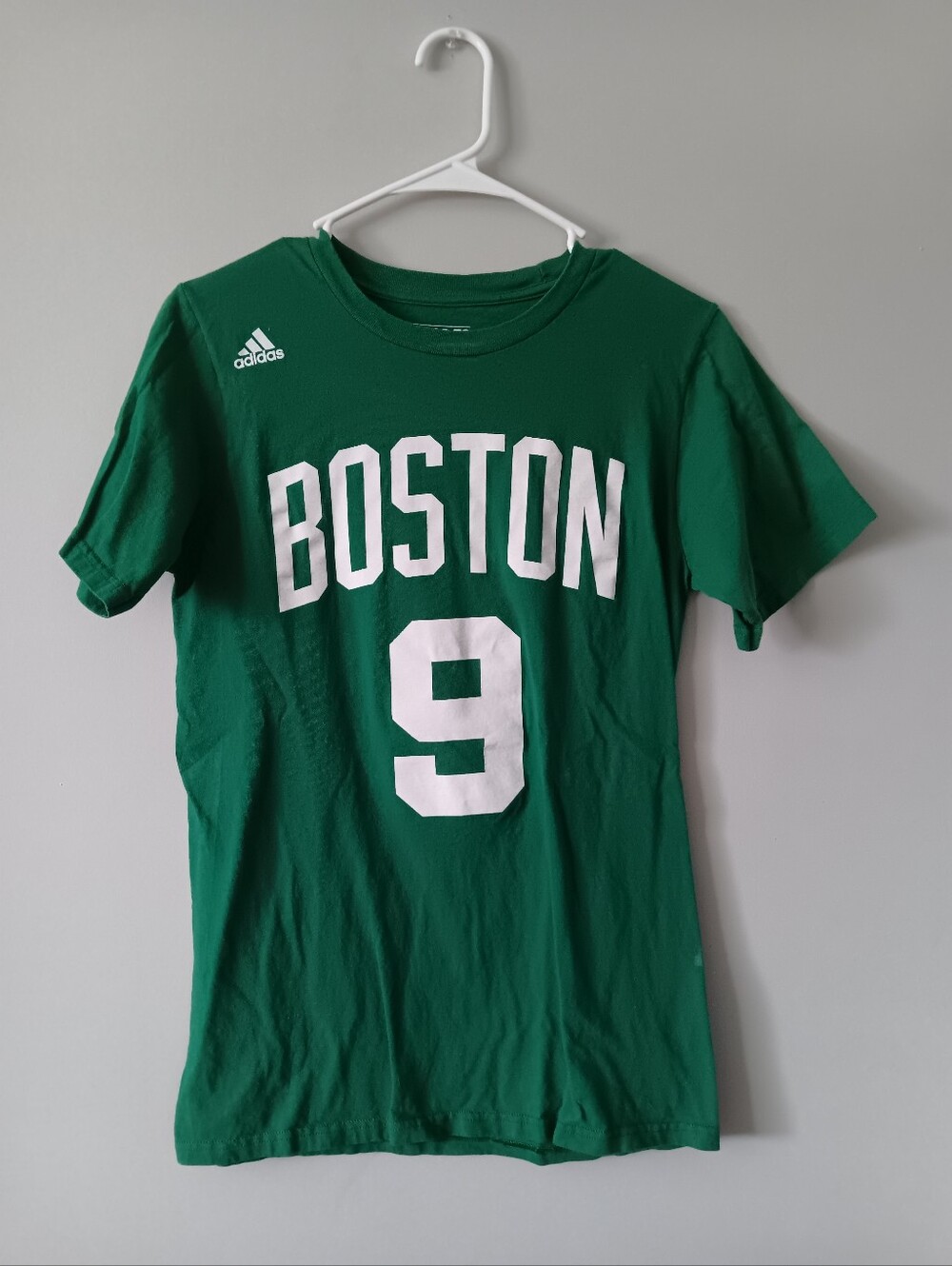 Adidas Boston Green Rajon Rondo #9 Graphic Tee - Picture 2 of 4
